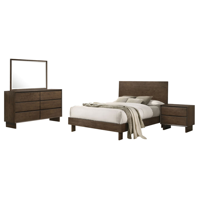 Glenwood 4 & 5 Piece Bedroom Set Eastren king & Queen
