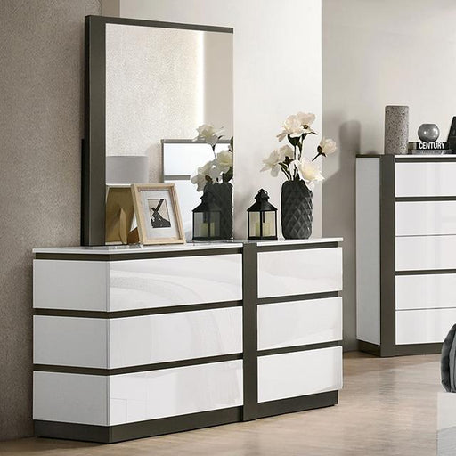 BIRSFELDEN Dresser, White image