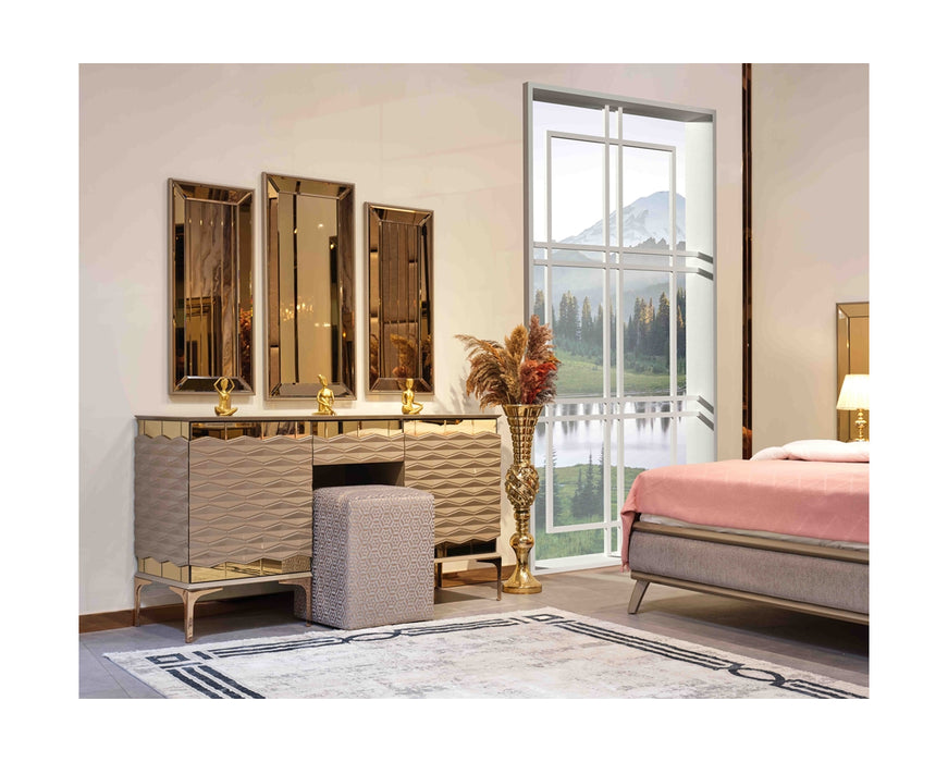 Elite Dresser with Mirror