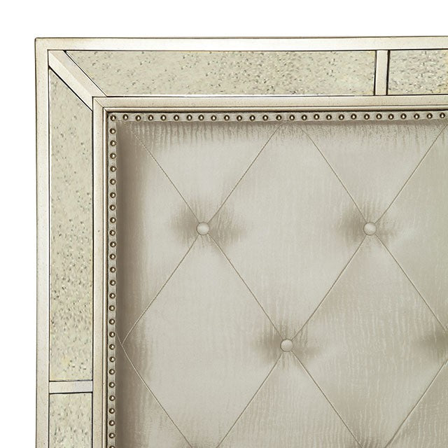 Loraine Queen Bedroom Set