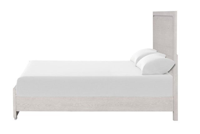 Crowthorne Queen Bedroom Set